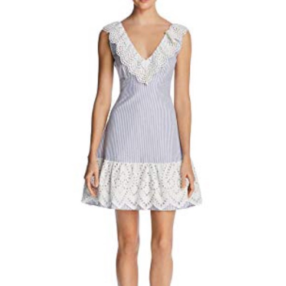 Lucy Paris-🌸 V neck Dress